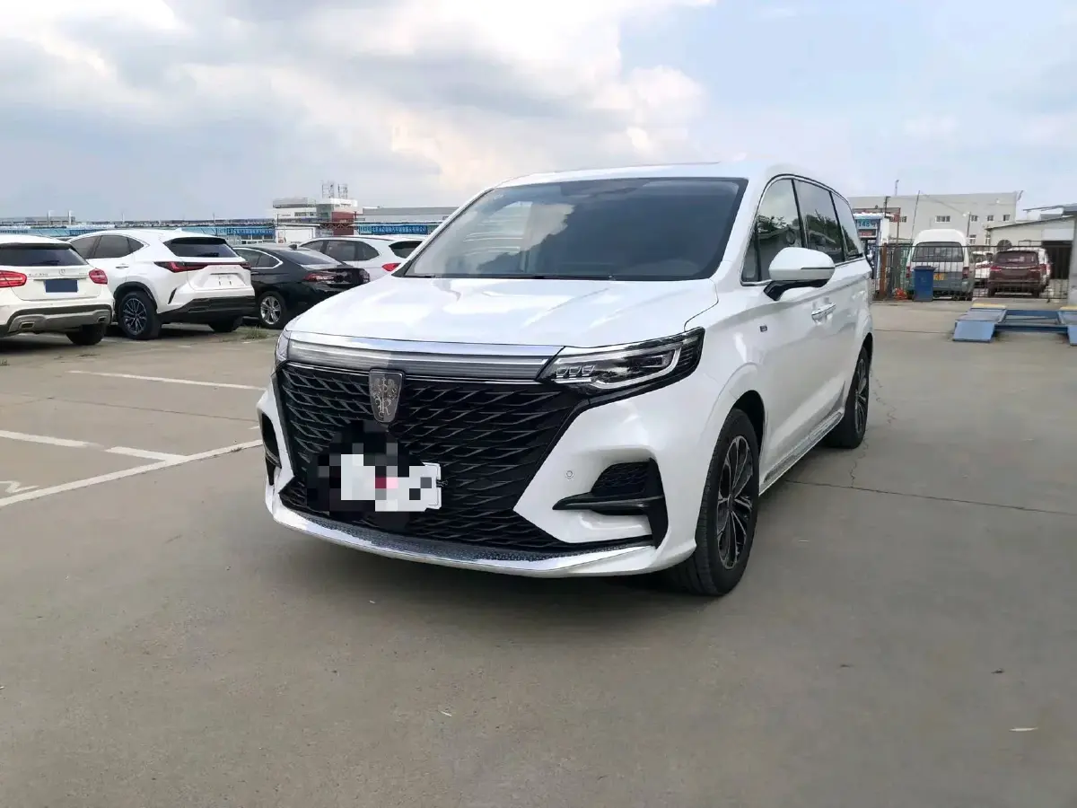 2021 Roewe iMAX8 2.0T 234HP L4 8AT 2021 Roewe iMAX8 2.0T 234HP L4 8AT