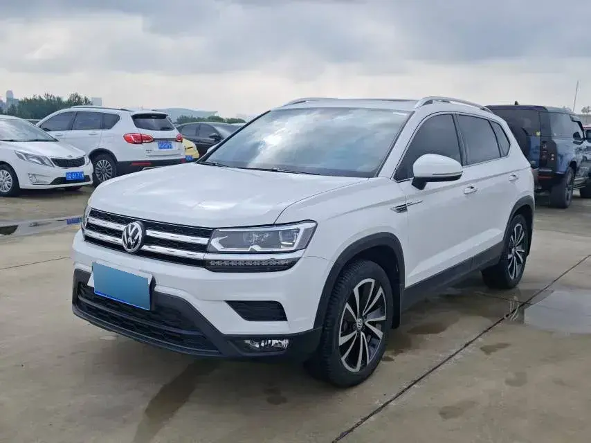 2020 Volkswagen Tharu 1.4T 150HP L4 7DCT