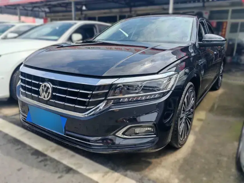 2019 Volkswagen Passat 2.0T 186HP L4 7DCT