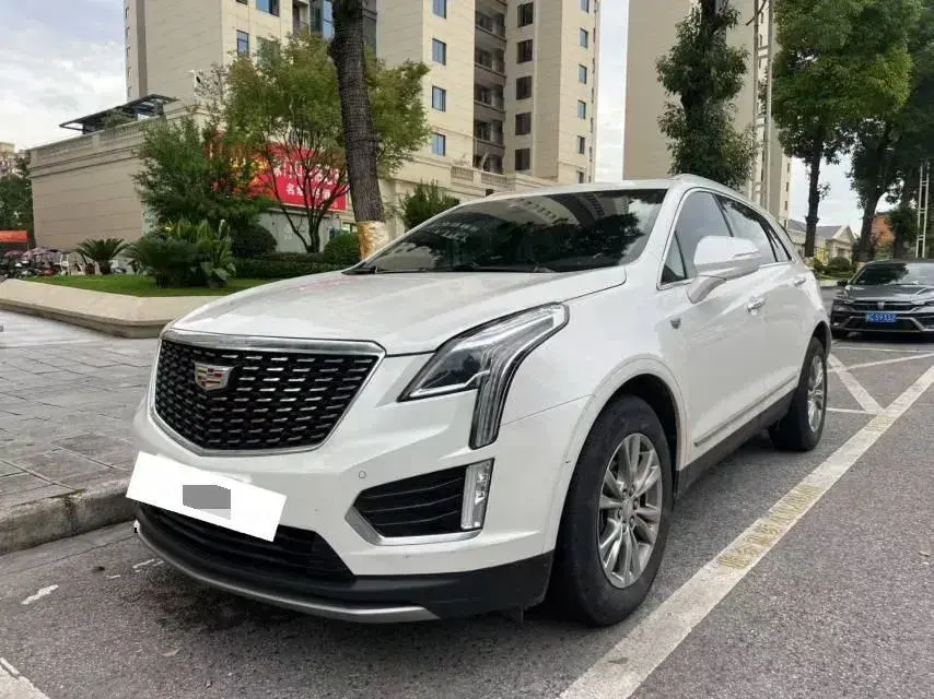 2021 Cadillac XT5 2.0T 237HP L4 9AT