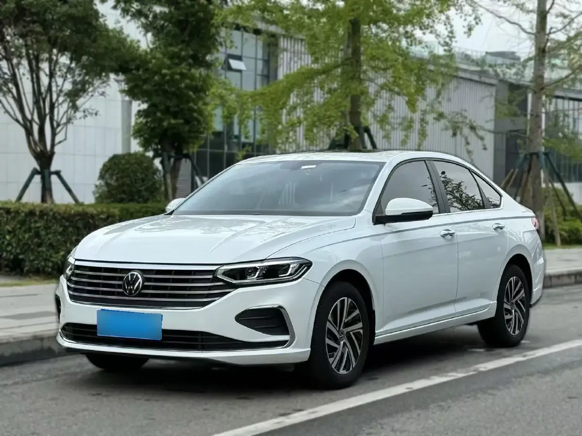 2023 Volkswagen Lavida 1.5L 113HP L4 6AT