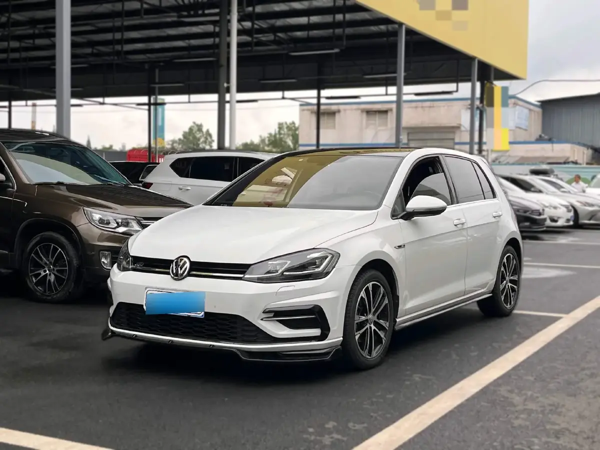 2018 Volkswagen Golf 1.4T 150HP L4 7DCT