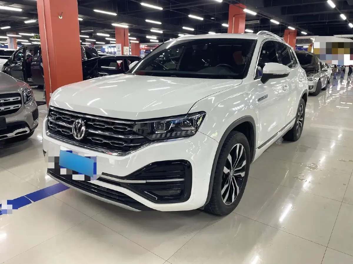 2019 Volkswagen Tayron 2.0T 220HP L4 7DCT