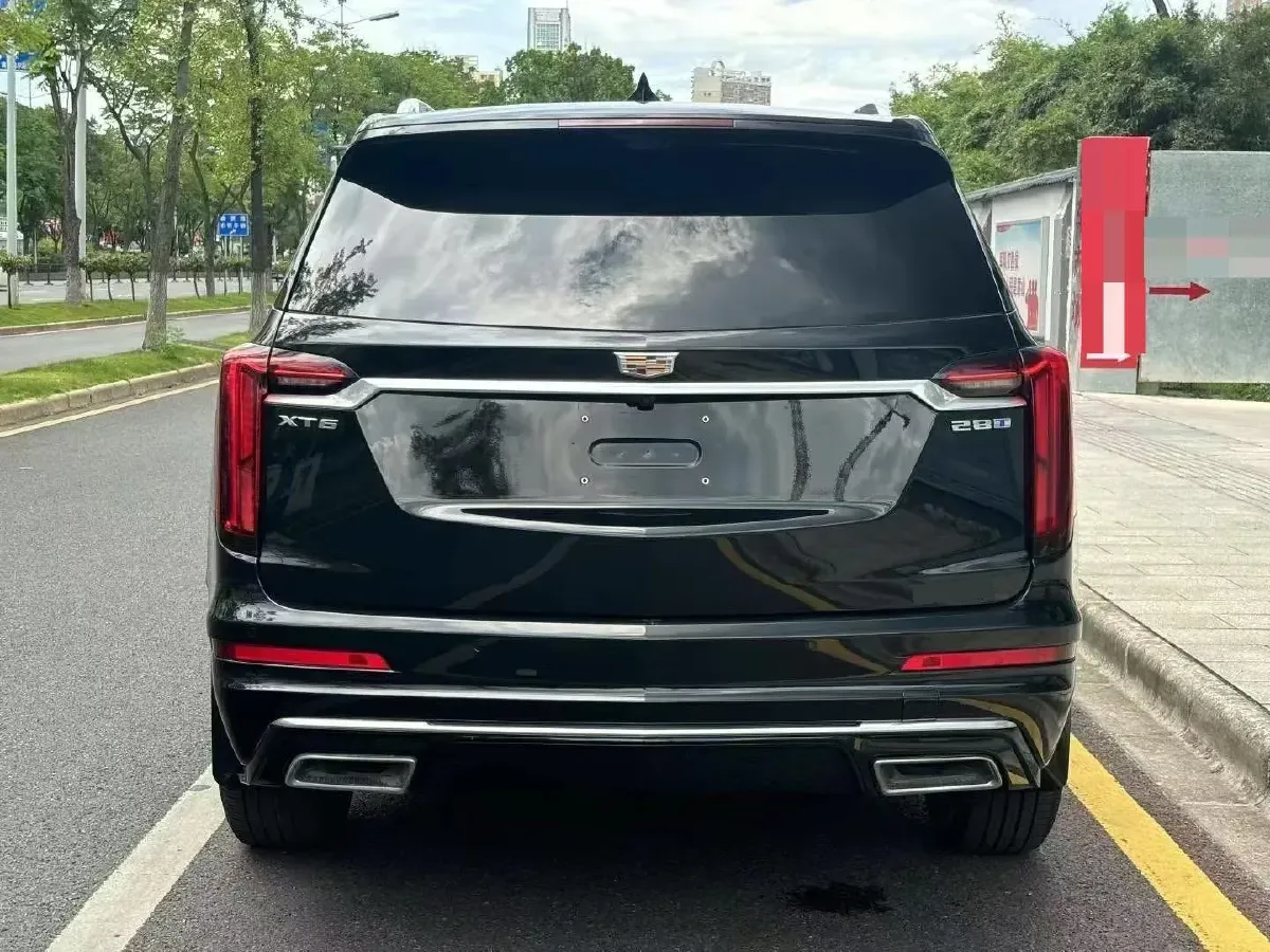 2022 Cadillac XT6 2.0T 237HP L4 9AT,autocango,china used car exporter,china ev exporter,chinese used car exporter,chinese used ev exporter