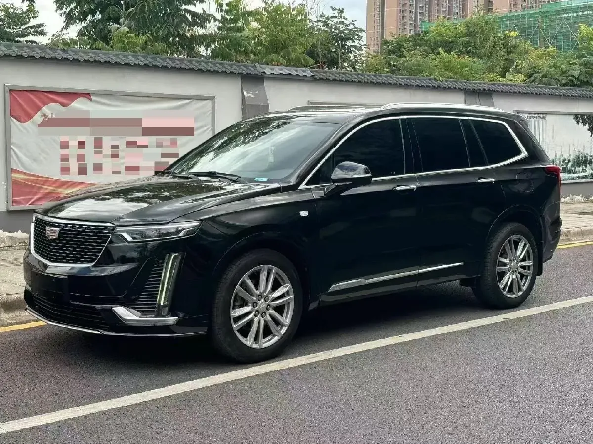 2022 Cadillac XT6 2.0T 237HP L4 9AT,autocango,china used car exporter,china ev exporter,chinese used car exporter,chinese used ev exporter