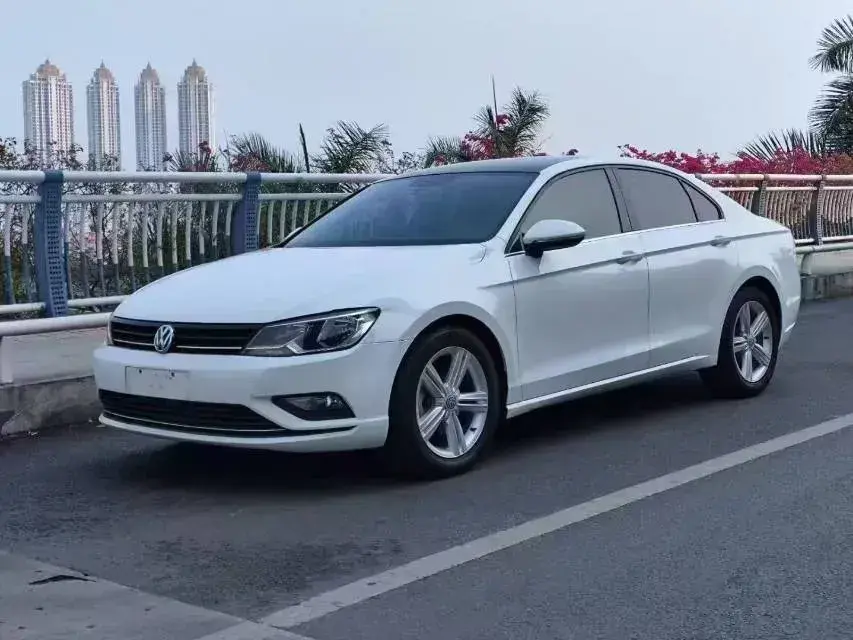 2018 Volkswagen Lamando 1.4T 150HP L4 7DCT