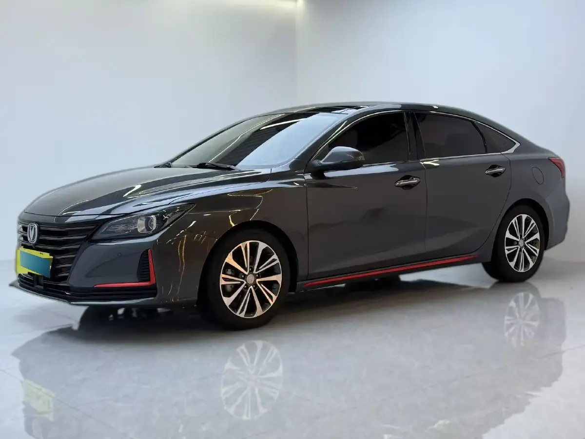 2021 ChangAn Raeton CC 1.5T 180HP L4 7DCT