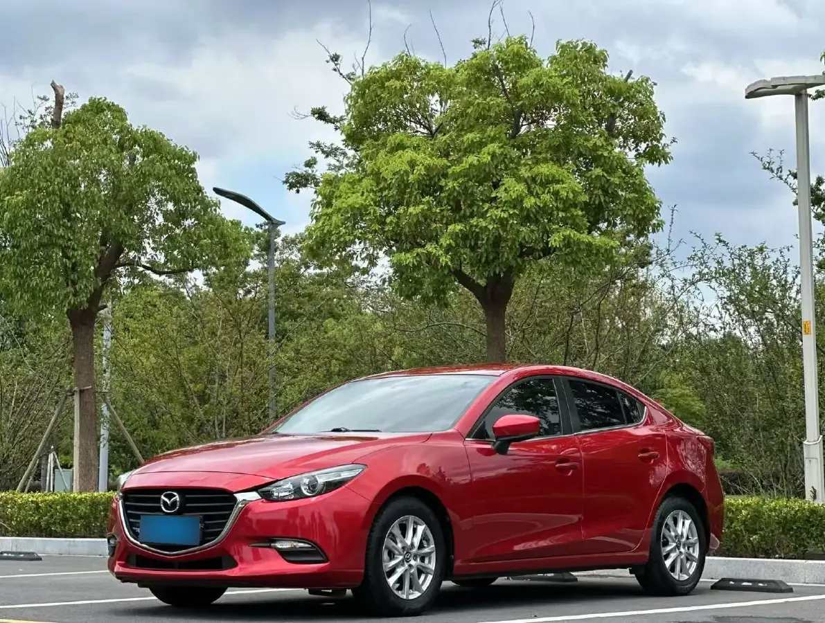 2019 Mazda 3 Axela 1.5L 117HP L4 6AT