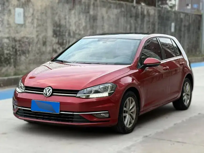 2019 Volkswagen Golf 1.4T 150HP L4 7DCT