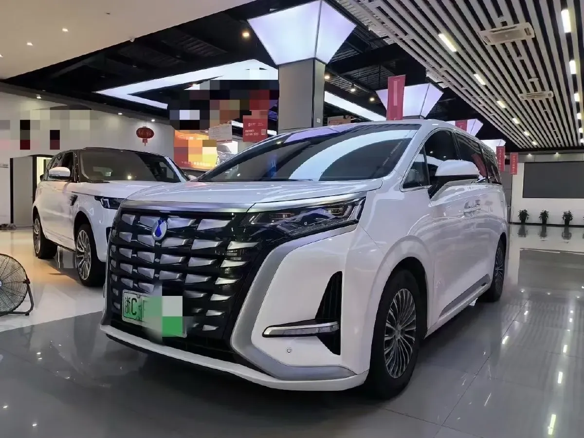 2022 Denza D9 1.5T 139HP L4 E-CVT PHEV 40.06KWH,autocango,china used car exporter,china ev exporter,chinese used car exporter,chinese used ev exporter