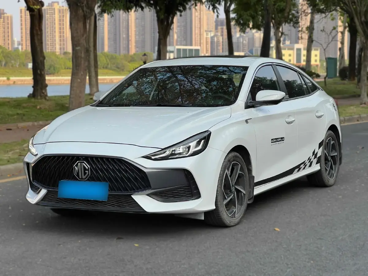 2021 MG 5 1.5T 173HP L4 7DCT