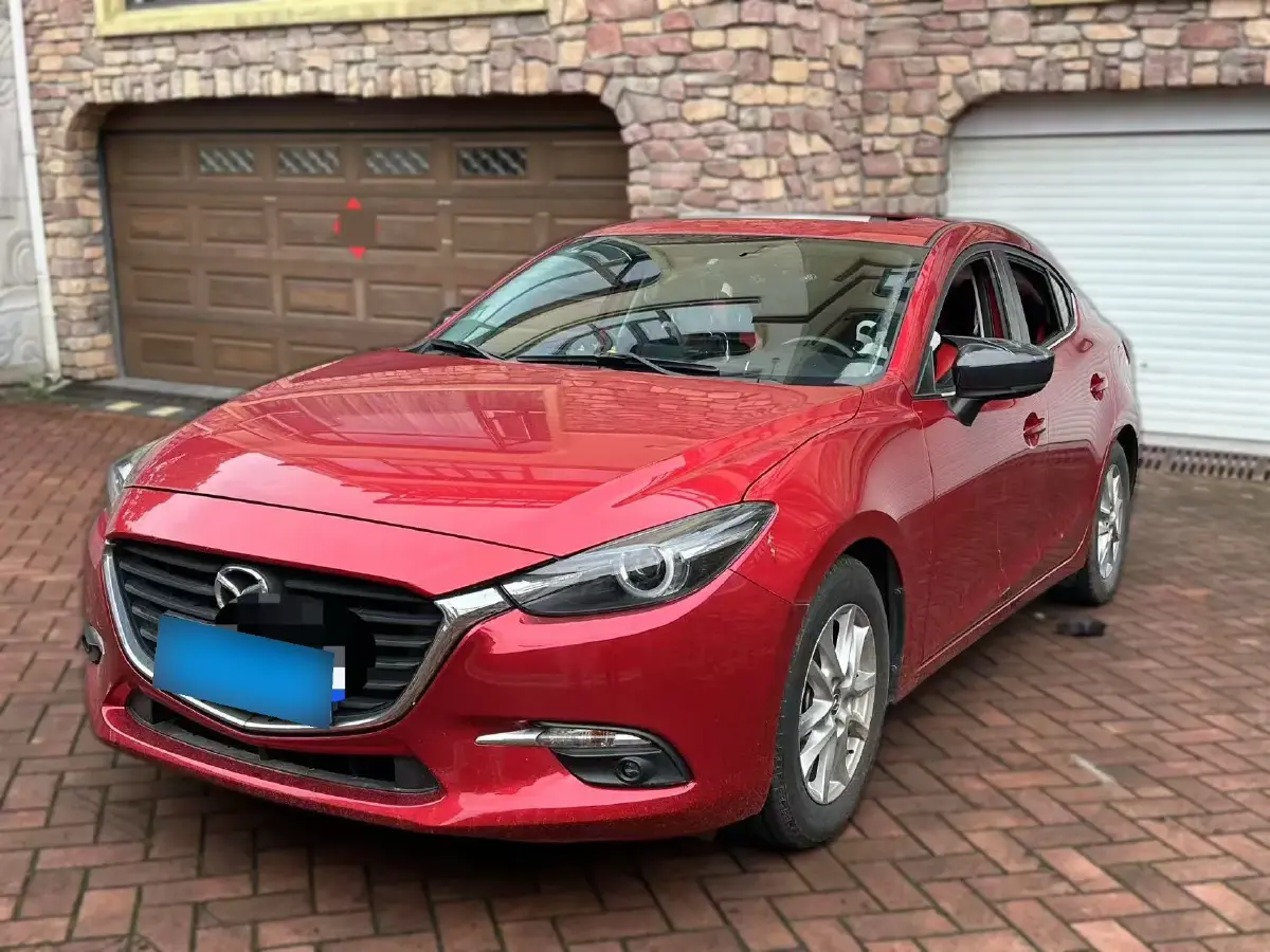 2017 Mazda 3 Axela 1.5L 117HP L4 6AT