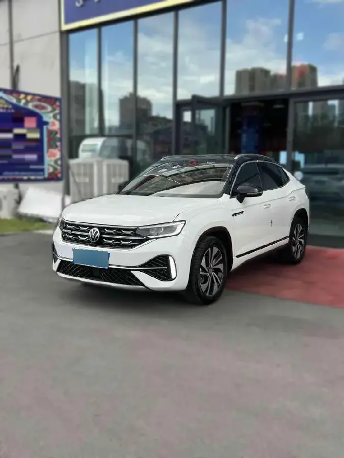 2023 Volkswagen Tayron X 2.0T 186HP L4 7DCT