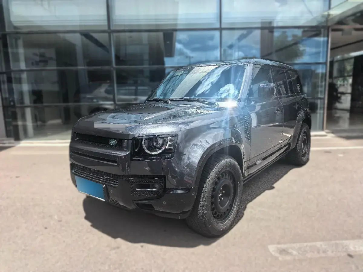 2023 Land Rover Defender 3.0T 400HP L6 8AT