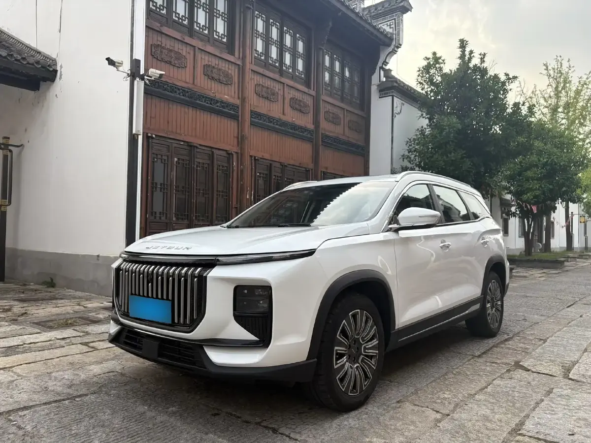 2024 Jetour X90 PRO 1.6T 197HP L4 7DCT