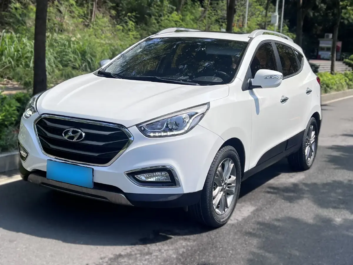2015 Hyundai ix35 2.4L 170HP L4 6AT