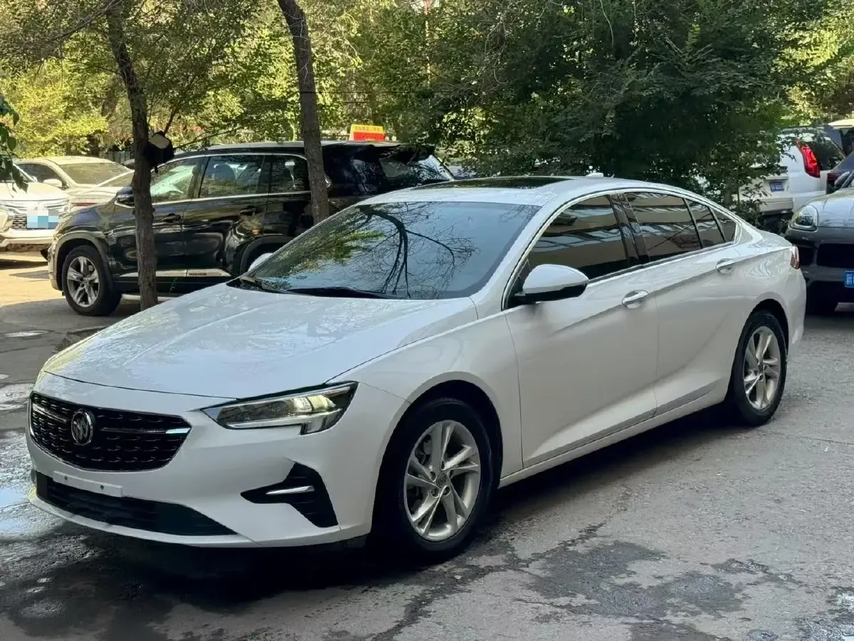 2020 Buick Regal 1.5T 169HP L4 9AT