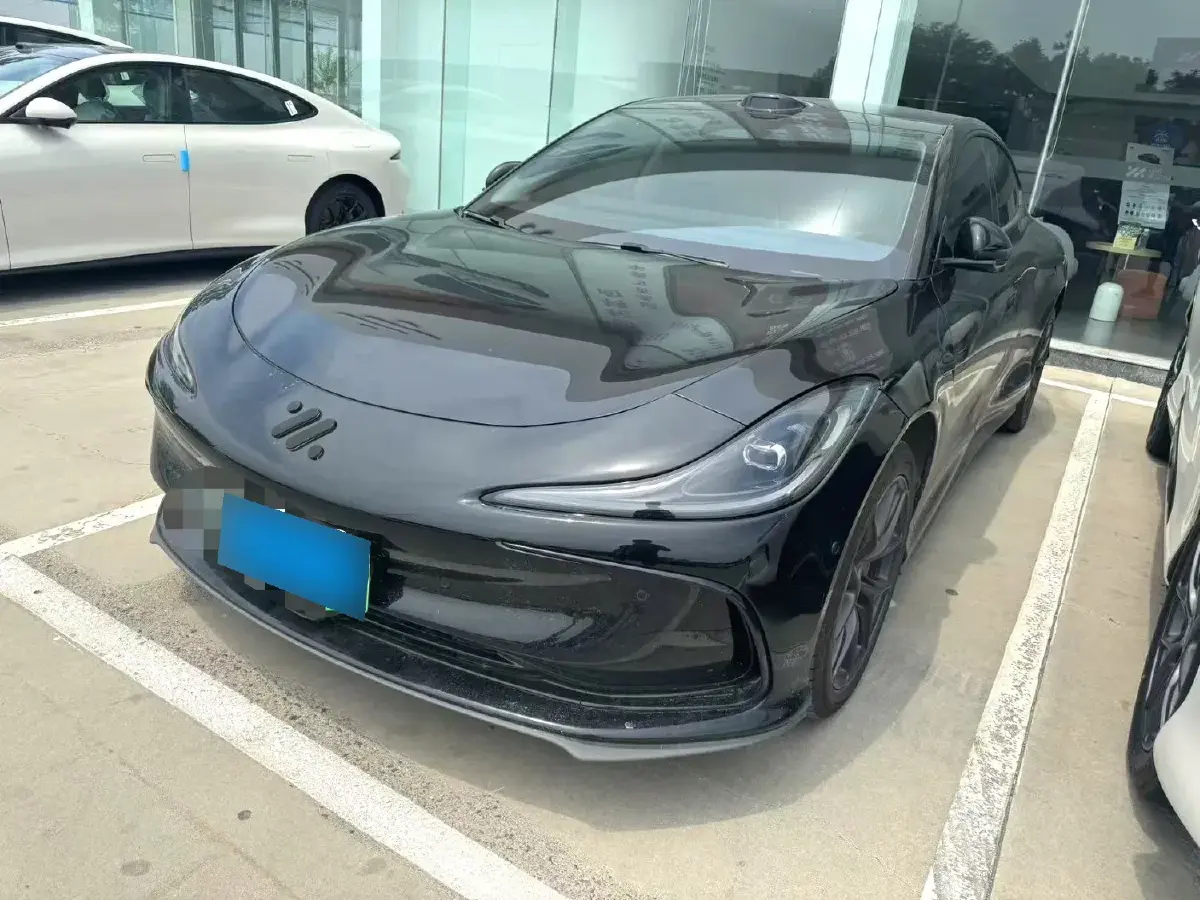 2024 IM L6 BEV 100KWH 2024 IM L6 BEV 100KWH