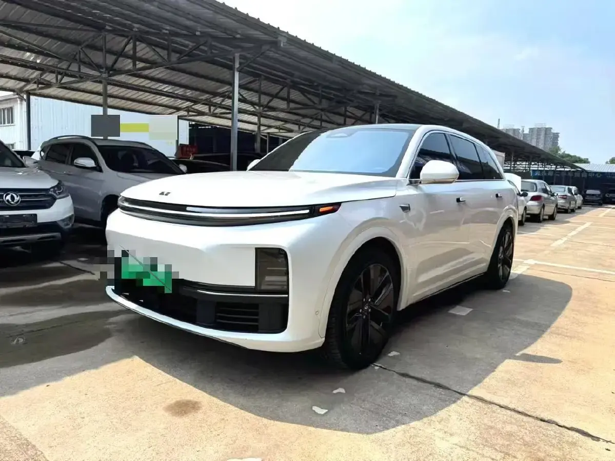 2023 Li L7 Range Extended 154HP REEV 40.9KWH