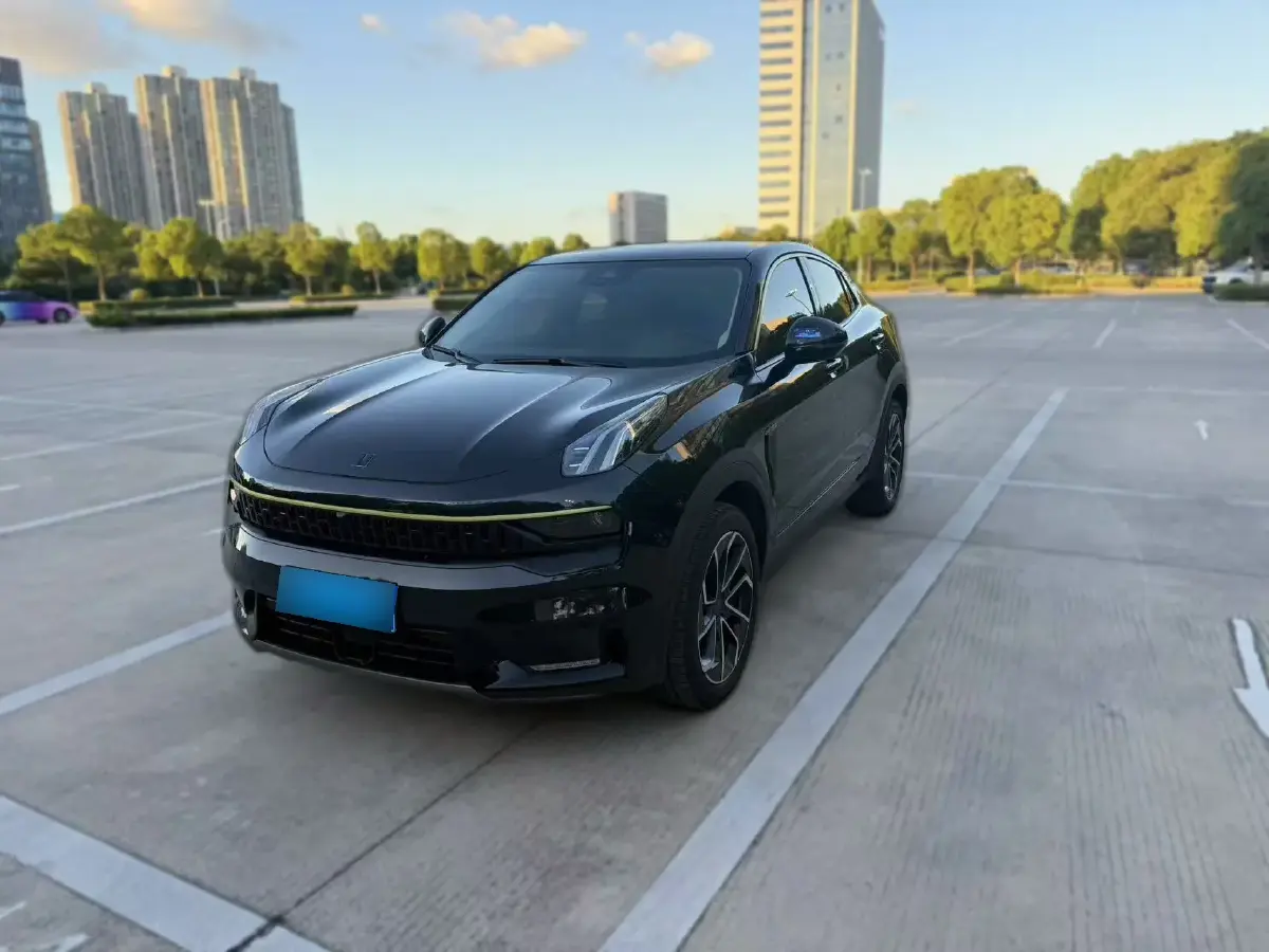 2020 LYNK&CO 05 2.0T 254HP L4 8AT