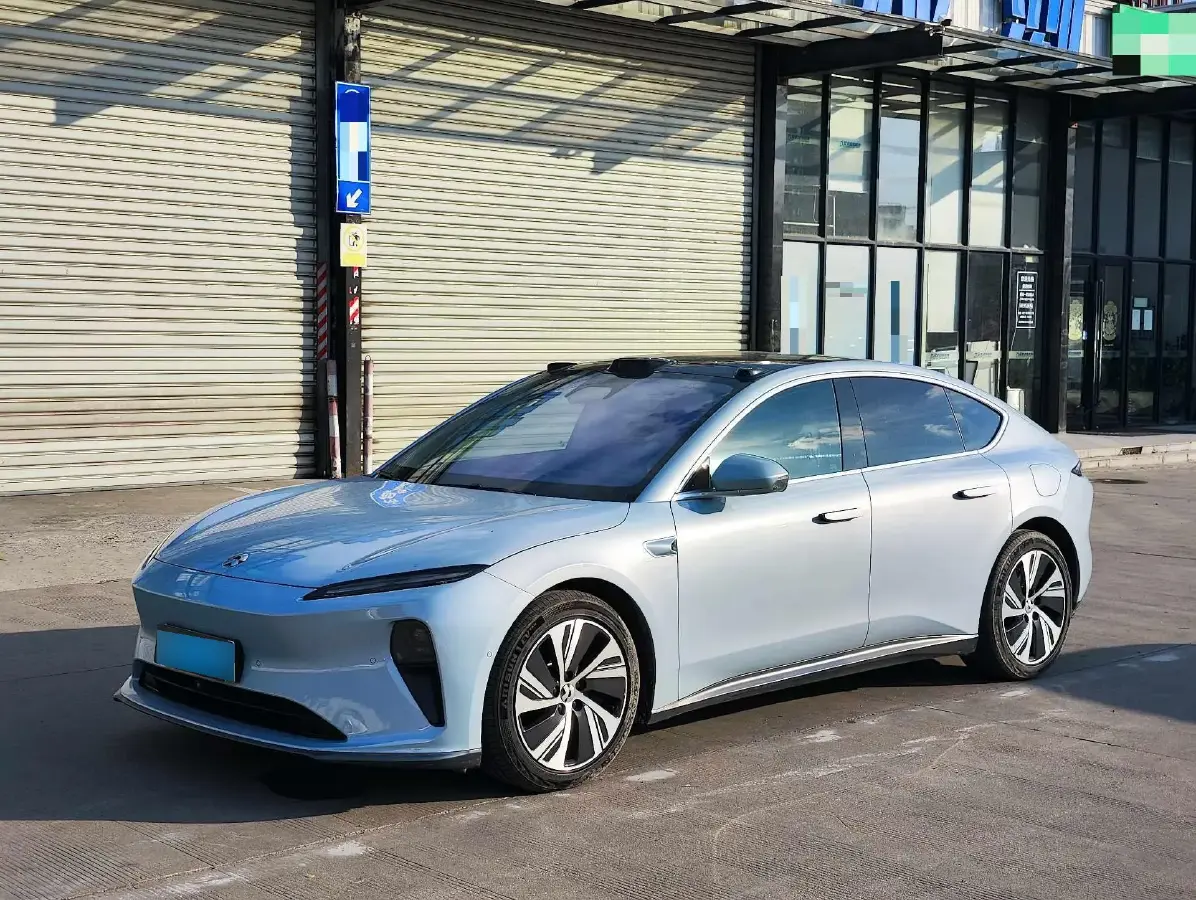 2022 NIO ET5 BEV 75KWH