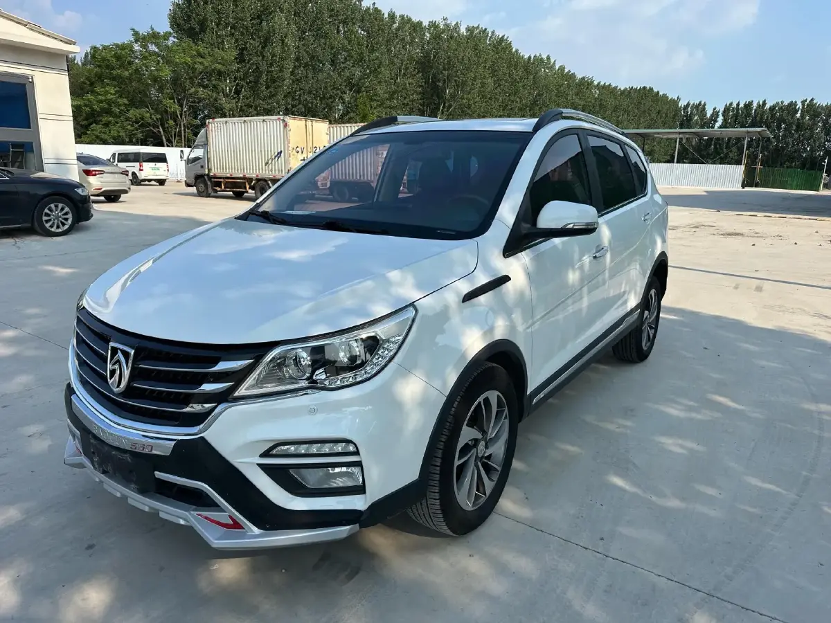 2017 BaoJun 560 1.5T 150HP L4 6DCT