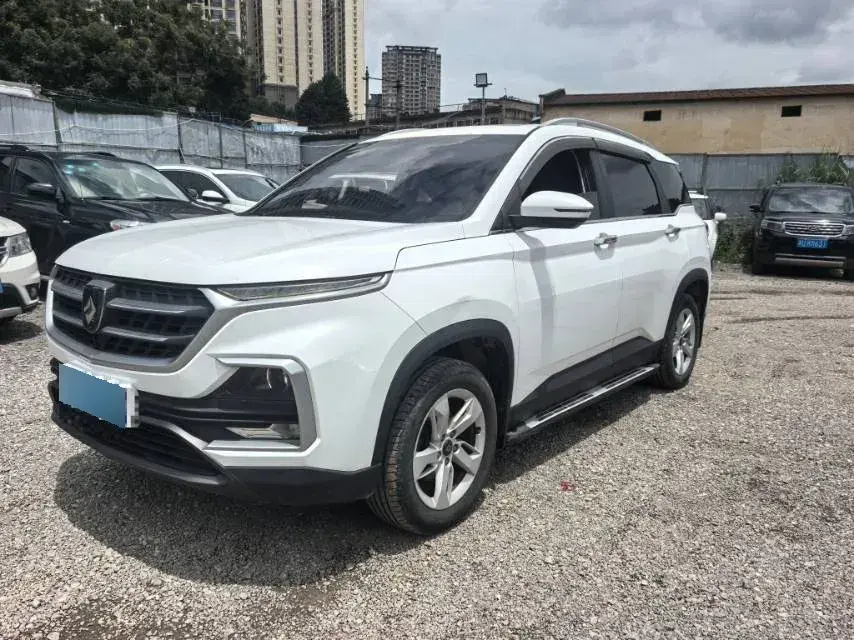 2018 BaoJun 530 1.5T 150HP L4 6MT