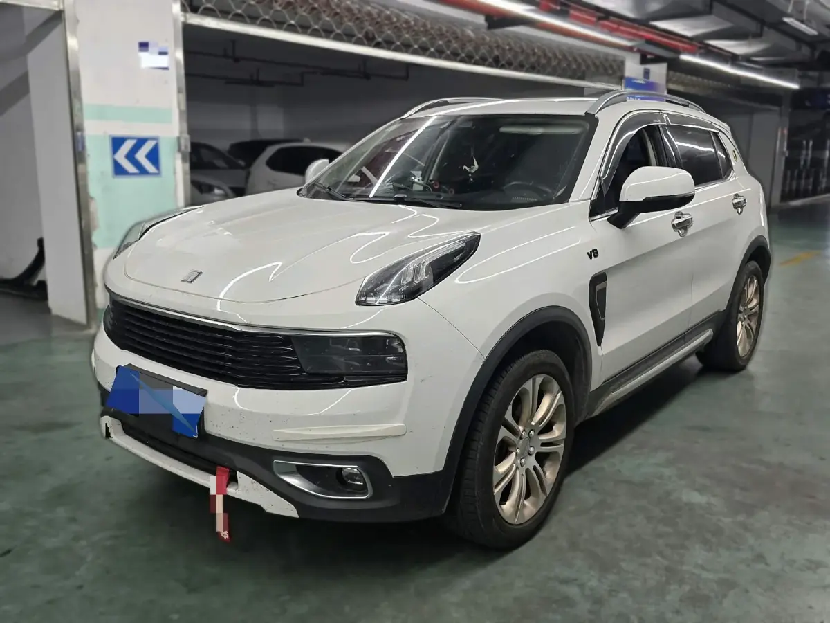 2017 LYNK&CO 01 2.0T 190HP L4 6AT