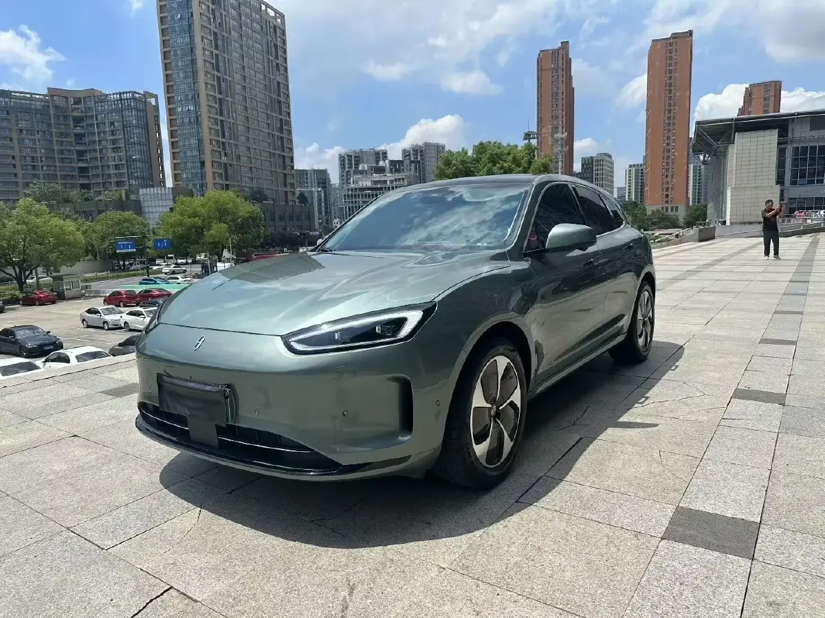 2022 HIMA AITO M5 Range Extended 125HP REEV 40KWH