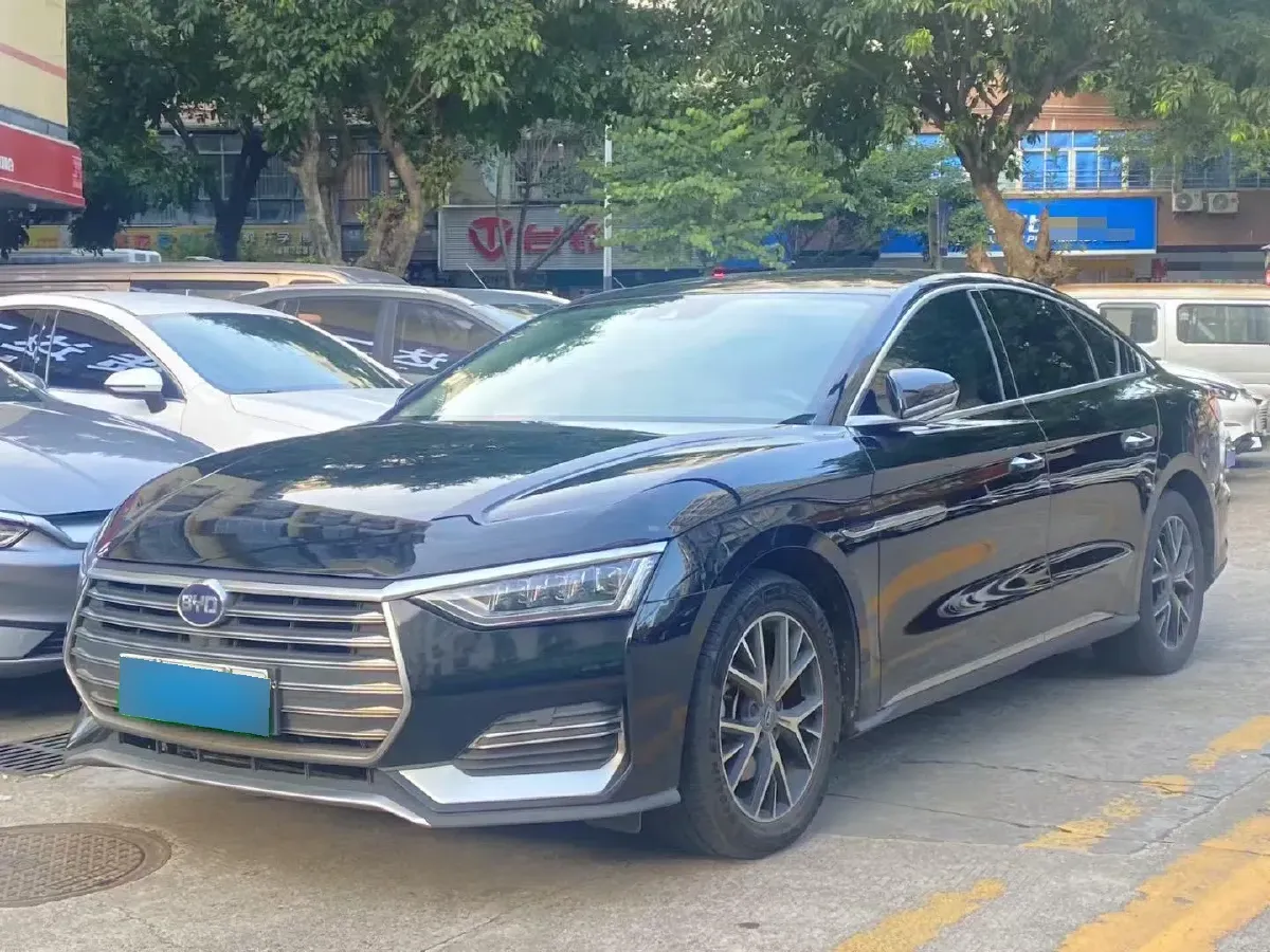 2021 BYD e9 BEV 64.8KWH,autocango,china used car exporter,china ev exporter,chinese used car exporter,chinese used ev exporter