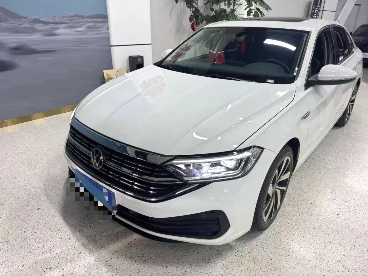 2024 Volkswagen Sagitar 1.5T 160HP L4 7DCT