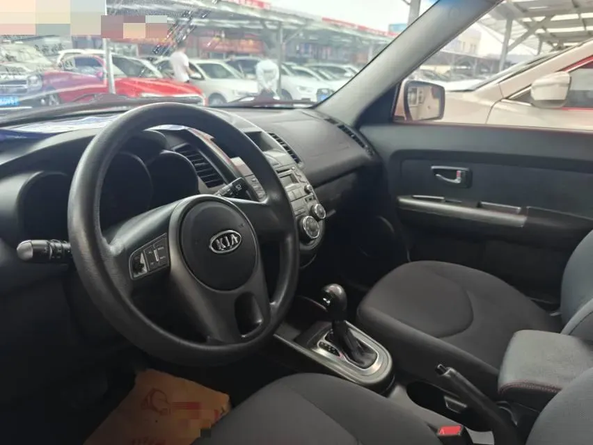 2013 Kia Soul 1.6L 123HP L4 4AT,autocango,china used car exporter,china ev exporter,chinese used car exporter,chinese used ev exporter