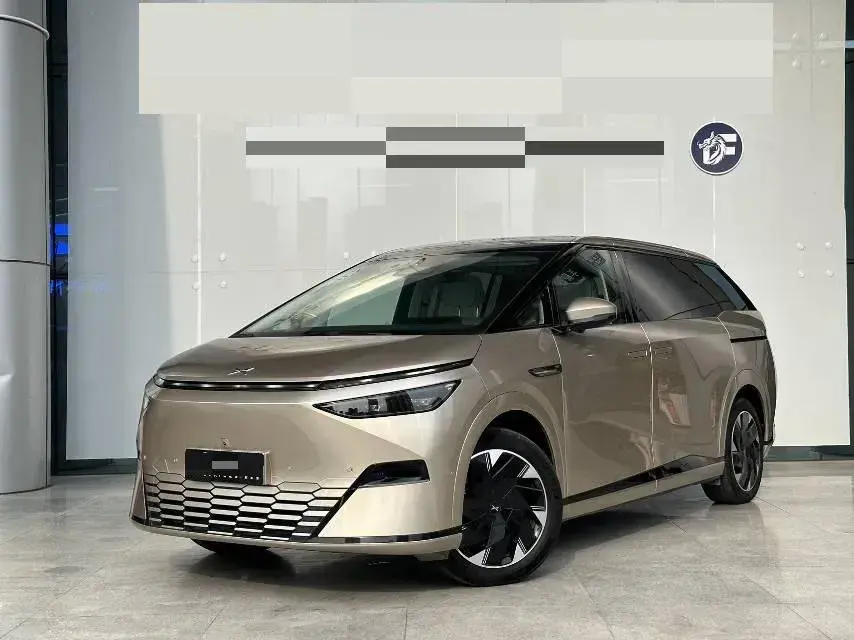 2024 Xpeng X9 BEV 101.5KWH
