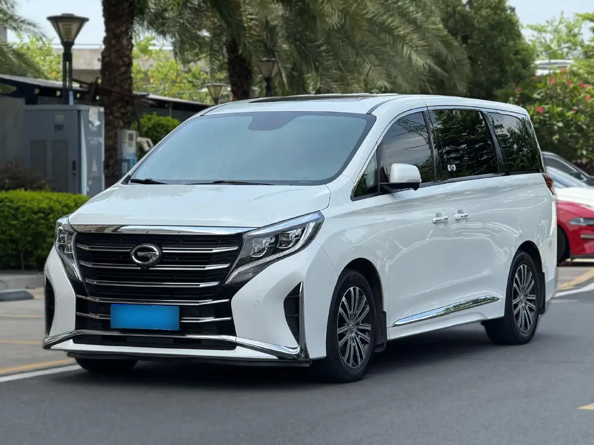 2021 GAC Trumpchi M8 2.0T 252HP L4 8AT