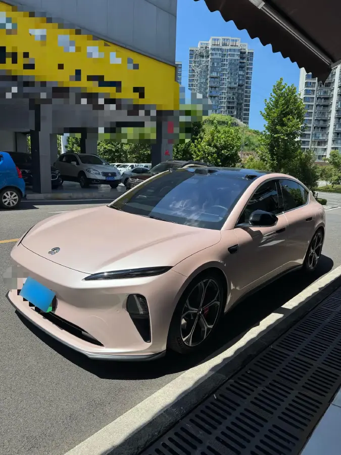 2024 NIO ET5 BEV 75KWH