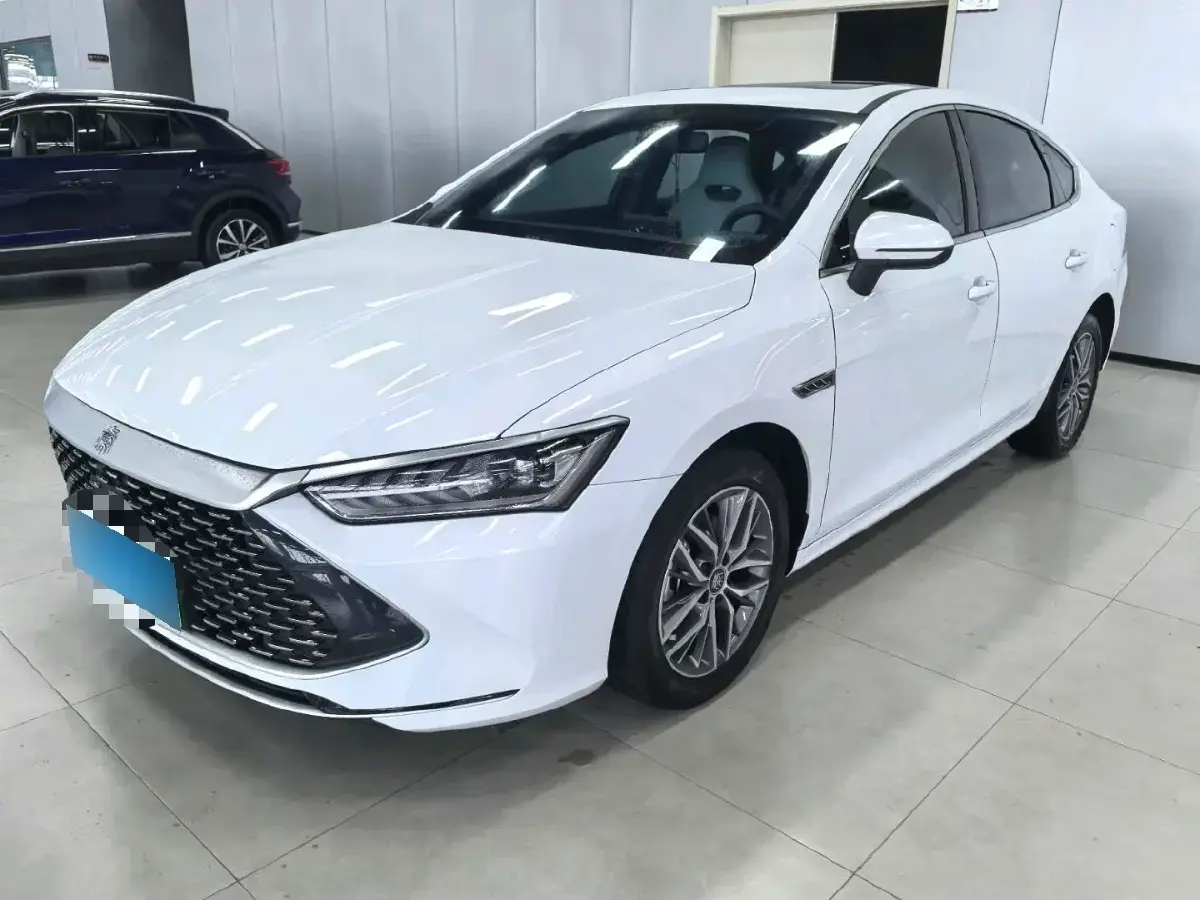 2024 BYD QinL 1.5L 101HP L4 E-CVT PHEV 15.87KWH