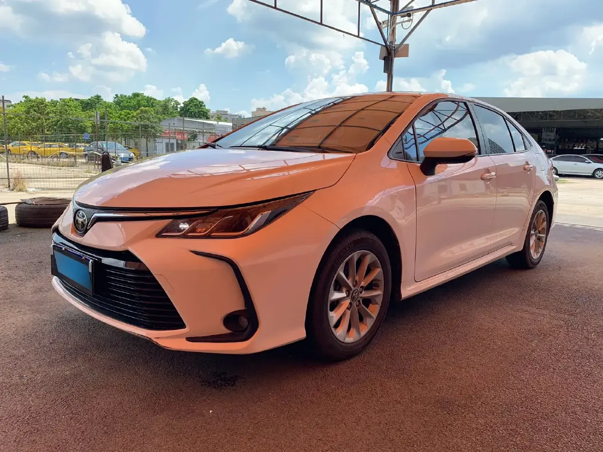 2021 Toyota Corolla 1.2T 116HP L4 CVT
