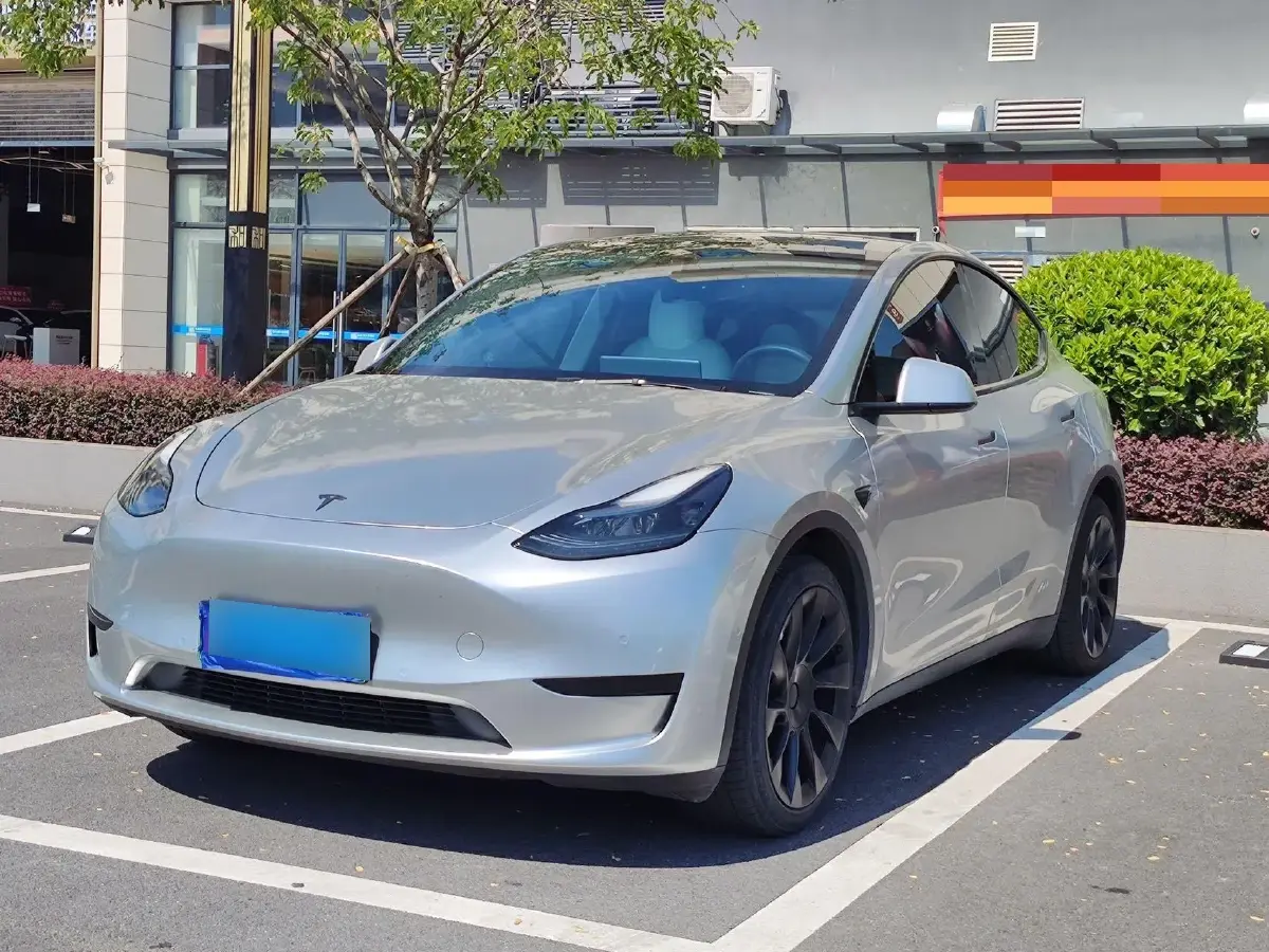 2022 Tesla Model Y BEV 60KWH