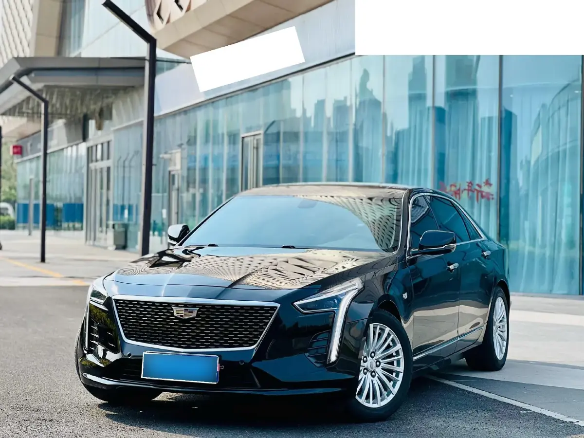 2022 Cadillac CT6 2.0T 237HP L4 10AT