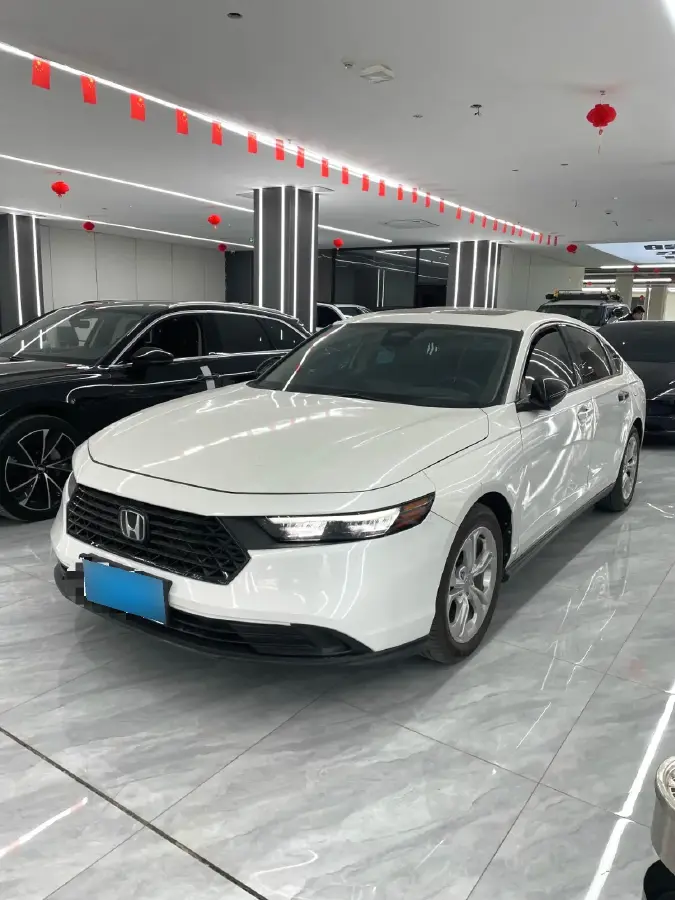 2023 Honda Accord 1.5T 192HP L4 CVT