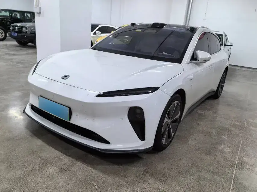 2023 NIO ET5T BEV 75KWH