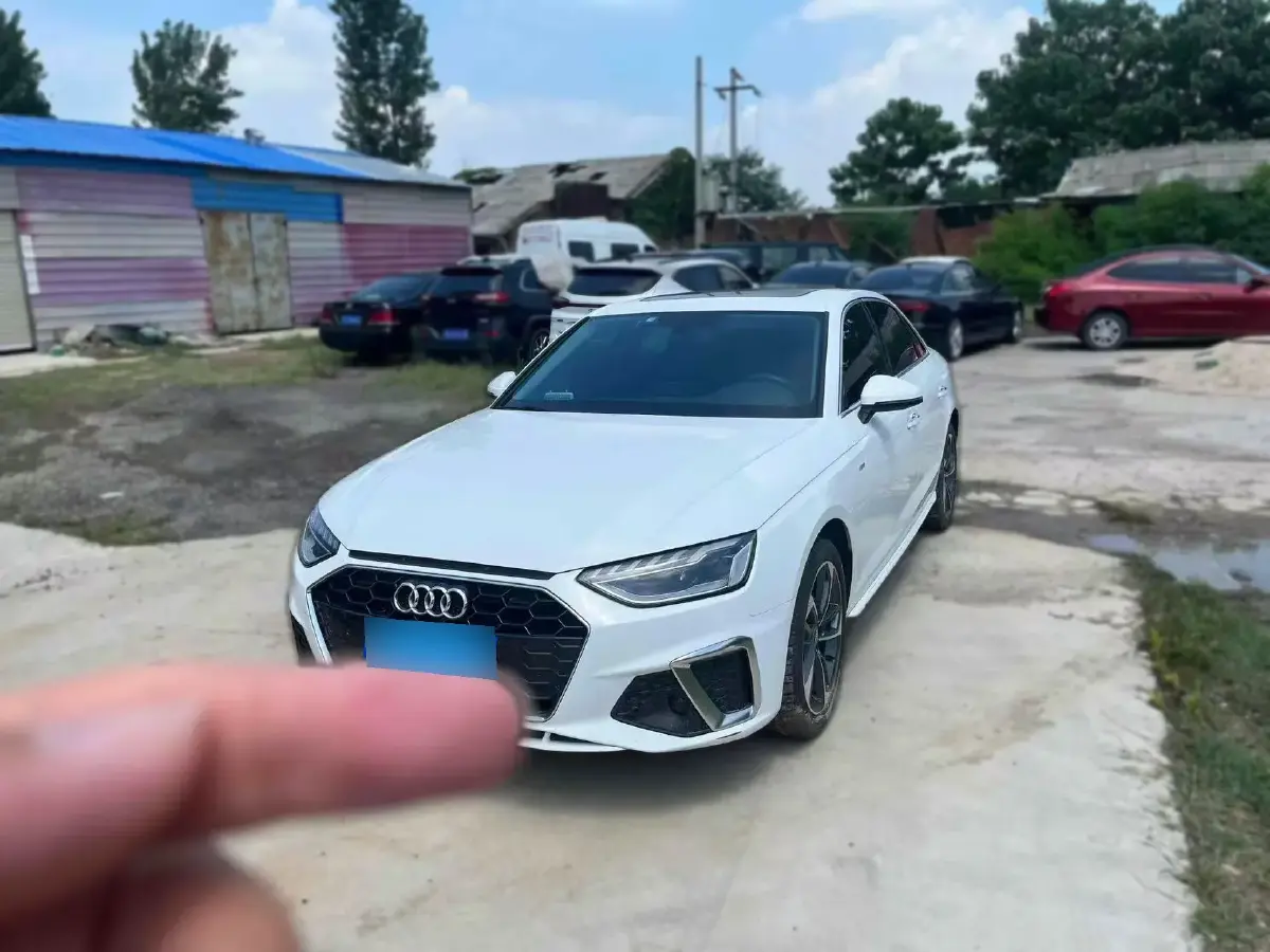 2020 Audi A4L 2.0T 190HP L4 7DCT