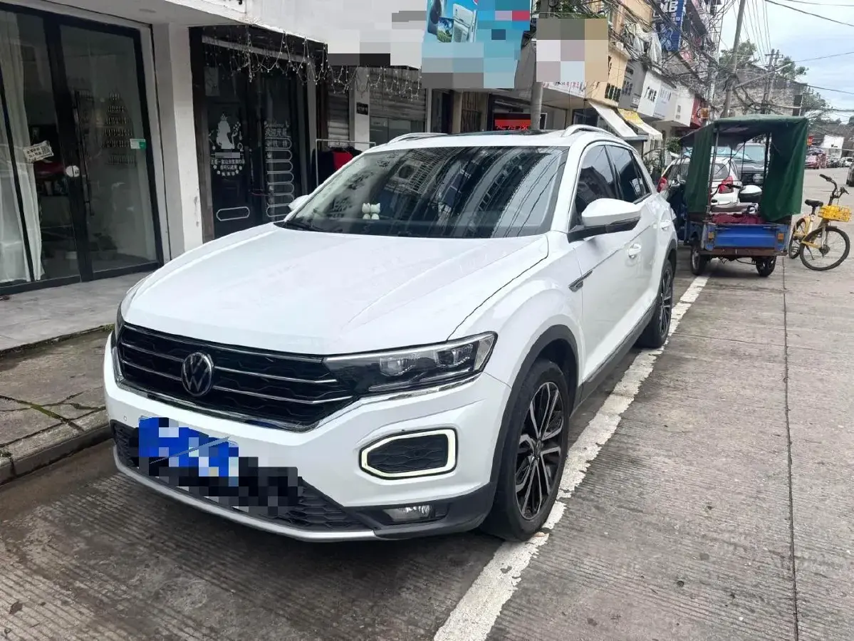 2022 Volkswagen T-Roc 1.4T 150HP L4 7DCT