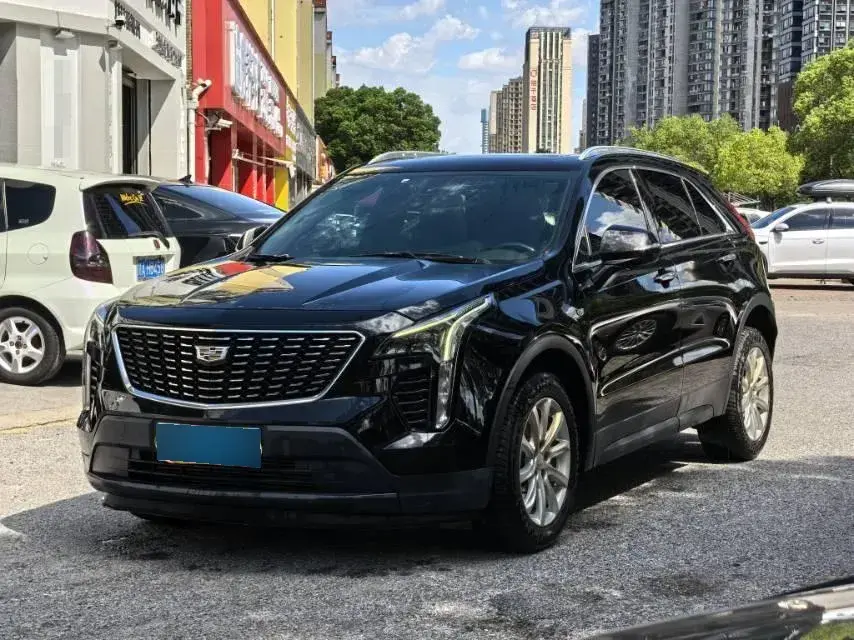 2021 Cadillac XT4 2.0T 237HP L4 9AT