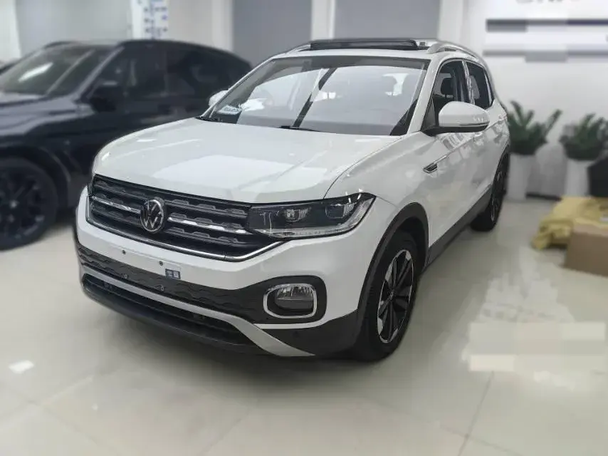 2023 Volkswagen Tacqua 1.2T 116HP L4 7DCT