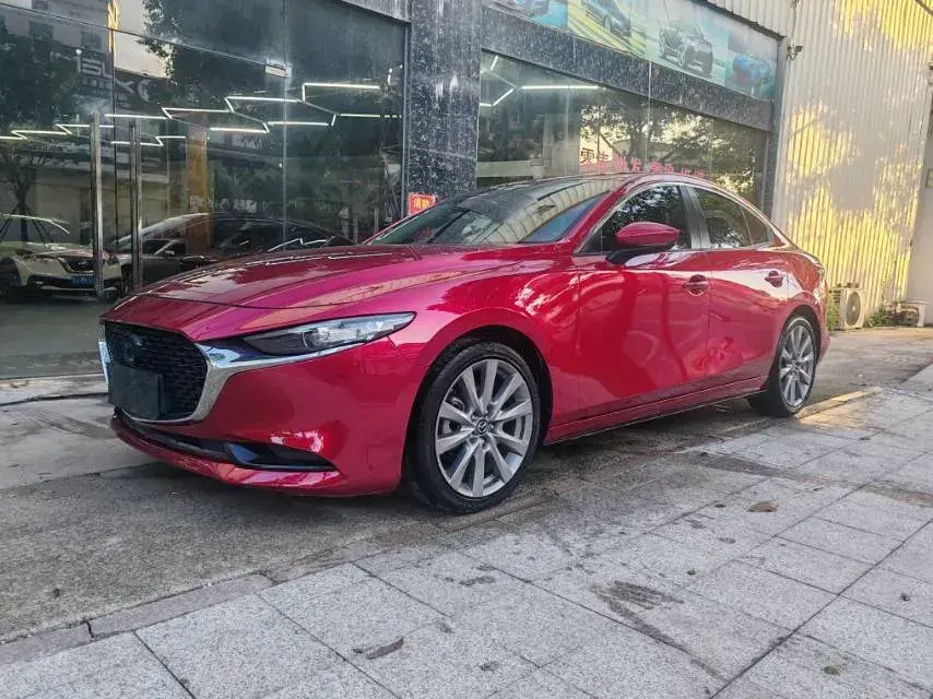 2020 Mazda 3 Axela 2.0L 158HP L4 6AT