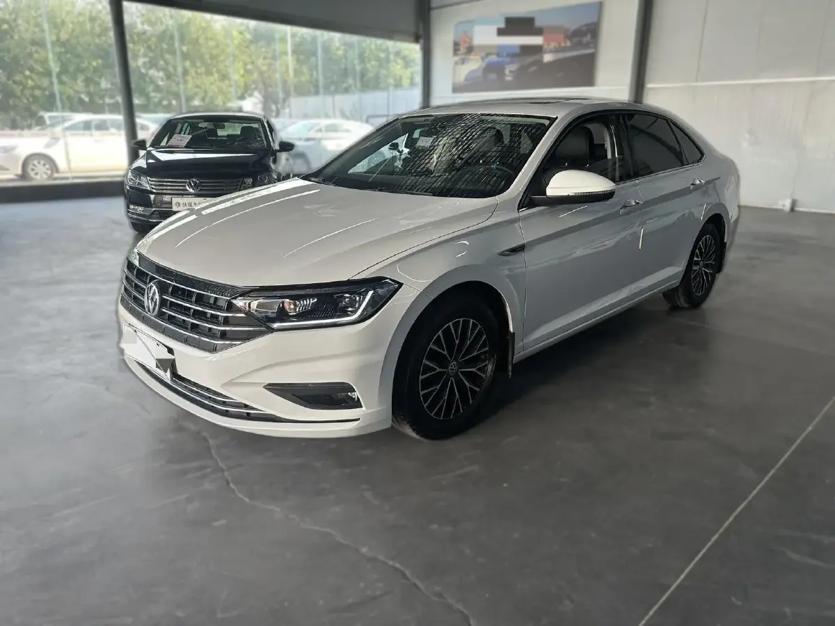 2019 Volkswagen Sagitar 1.4T 150HP L4 7DCT