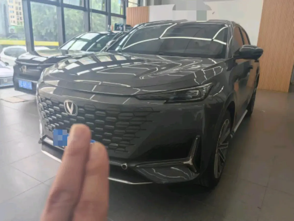 2024 ChangAn UNI-K 2.0T 233HP L4 8AT