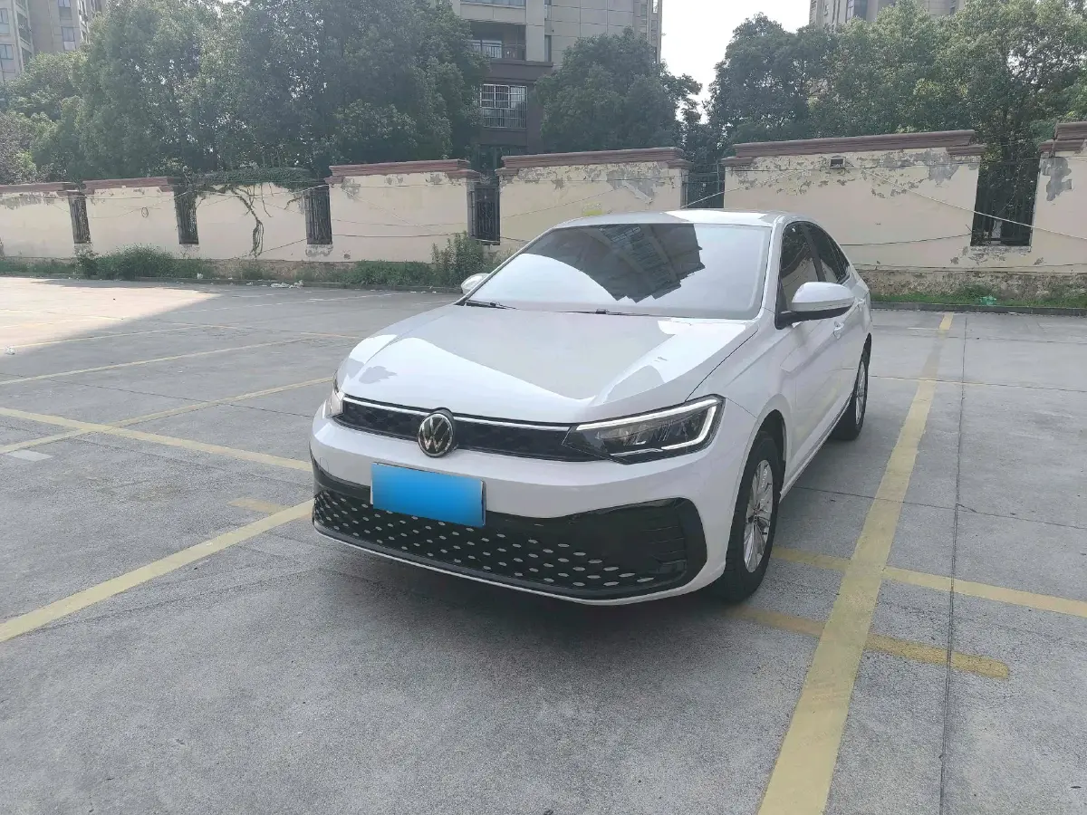 2023 Volkswagen Lavida 1.5L 110HP L4 6AT