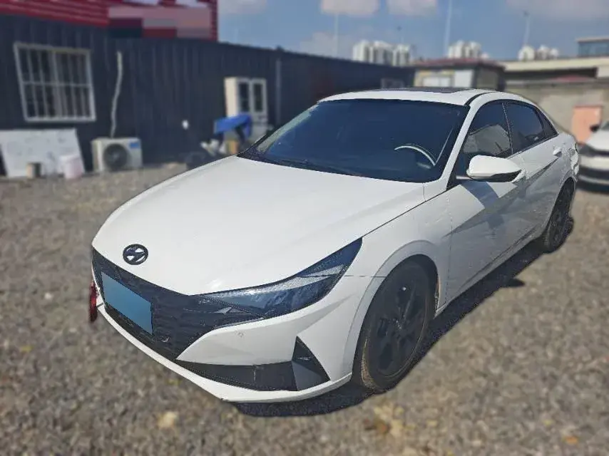 2021 Hyundai Elantra 1.5L 115HP L4 CVT